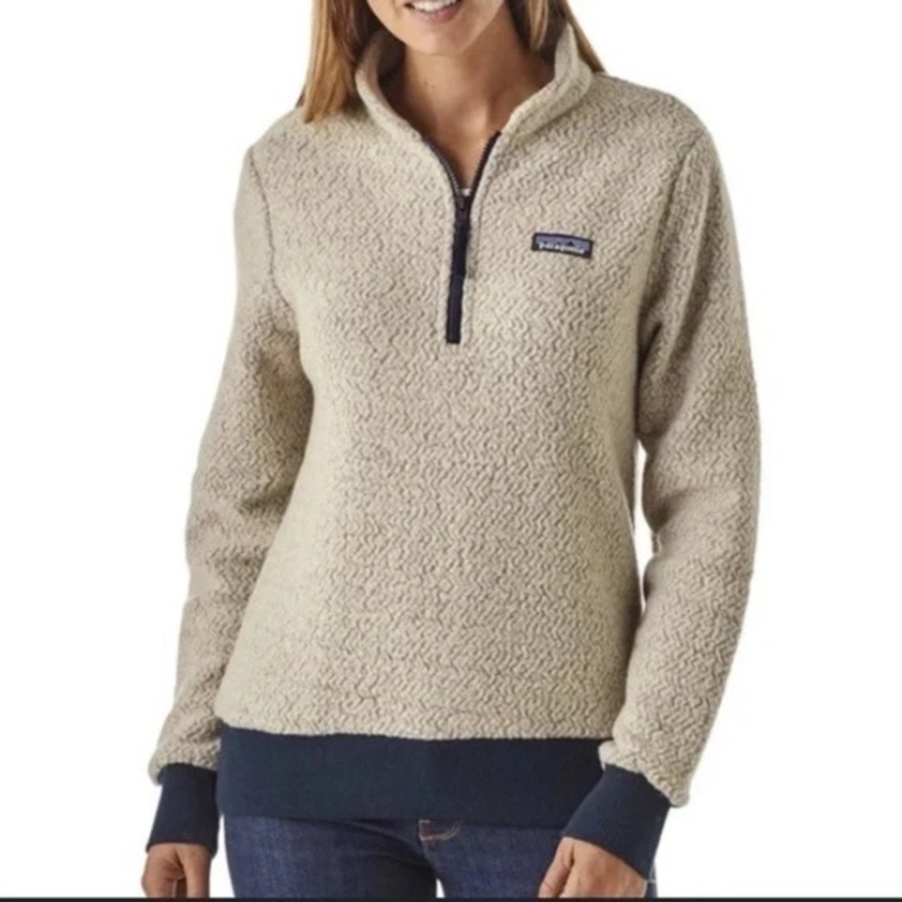 PATAGONIA Woolyester Pullover in Oatmeal & Navy